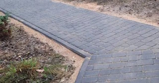 Укладка тротуарной плитки на основание в Богородицке в октябре